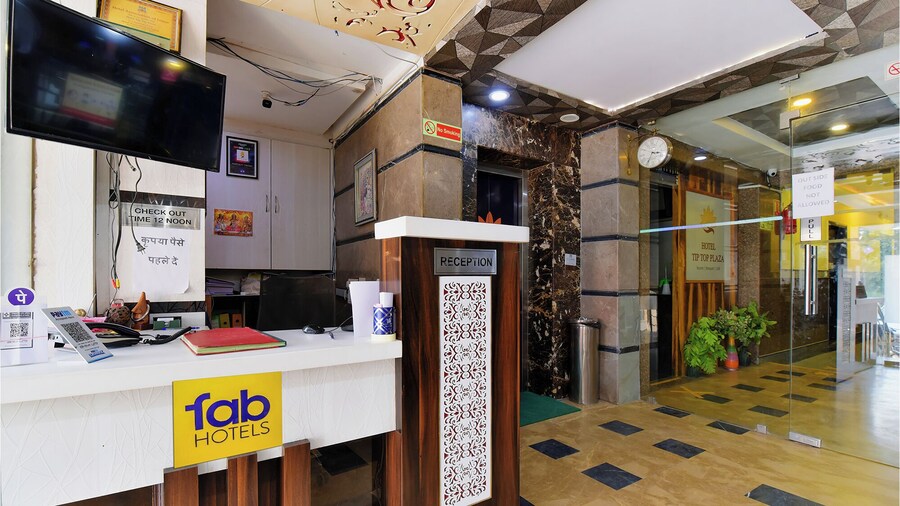 Fabhotel Tip Top