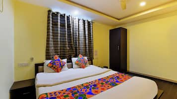 Deluxe Room | Egyptian cotton sheets, premium bedding, in-room safe, free WiFi
