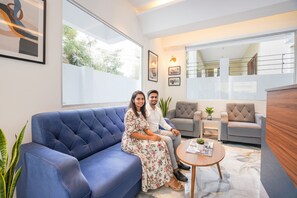 Lobby - Fabhotel Embassy Tribe (Hyderabad)