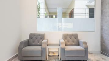 Khu tiếp khách ở sảnh