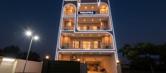 FabHotel AR Prime- Nr. Emaar Palm Heights Gurgaon