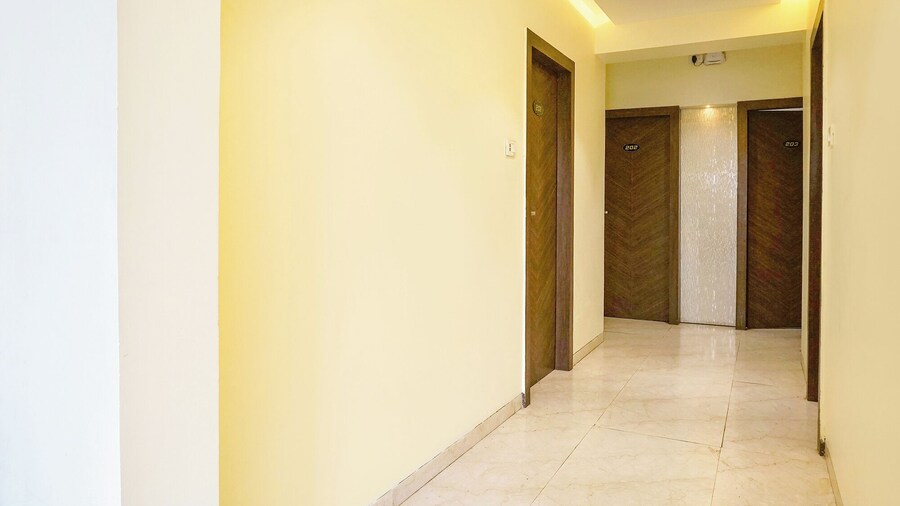 Fabhotel Panchratna