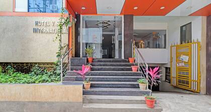 Fabhotel Vsr International