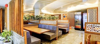 แฟบโฮเทล รัตนา รีเจนซี