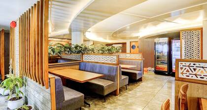 Fabhotel Ratna Regency