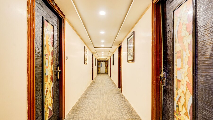 Fabhotel Olive Residency