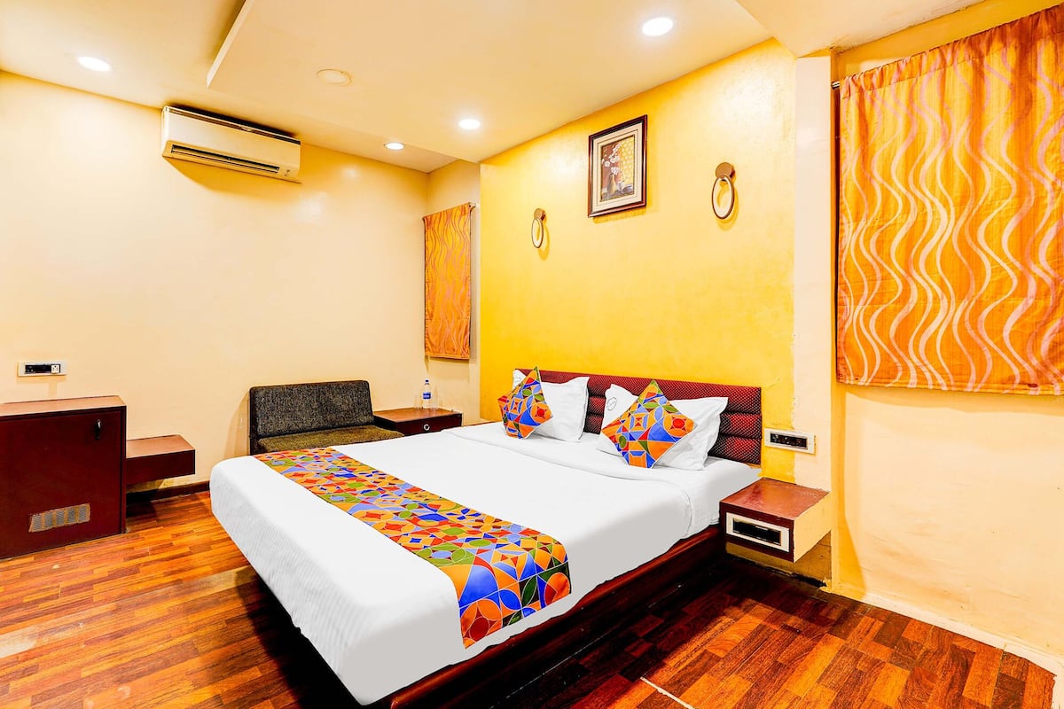 Deluxe Room | Egyptian cotton sheets, premium bedding, in-room safe, free WiFi