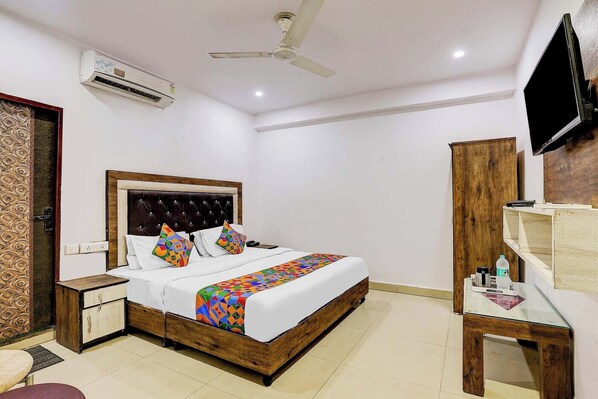 Deluxe-Zimmer | Bettwäsche aus ägyptischer Baumwolle, hochwertige Bettwaren, Zimmersafe