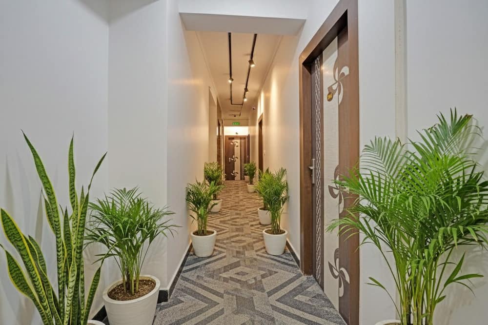 Fabhotel Aman
