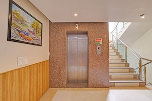 Elevator