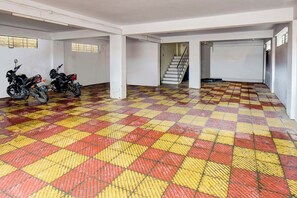 Ubetjent parkering (inkludert)