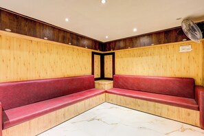 Coin salon dans le hall