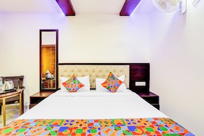 Egyptian cotton sheets, premium bedding, in-room safe, free WiFi - FabHotel AR Daffodil Inn - Global Village (Bangalore)
