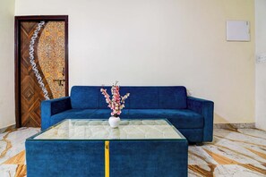 Télévision LCD de 28 pouces avec chaînes par câble