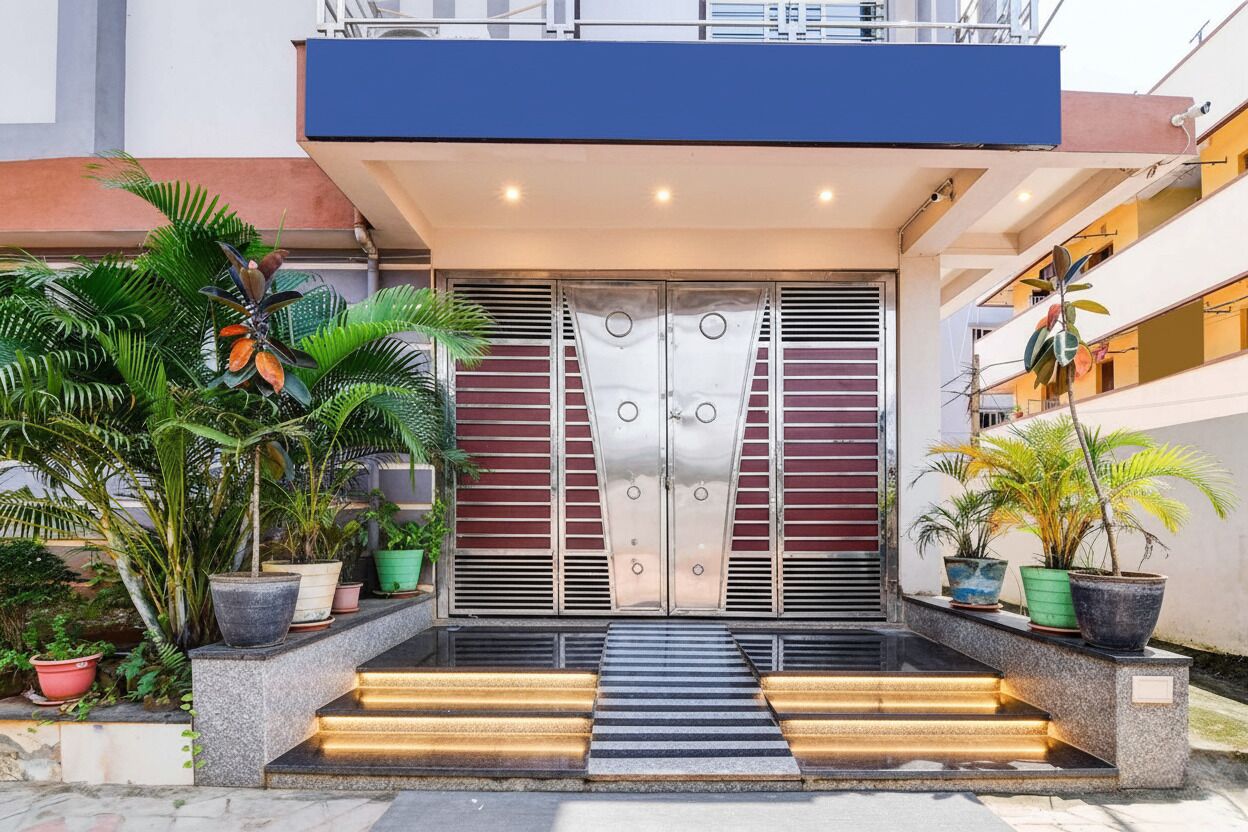 Pintu masuk properti