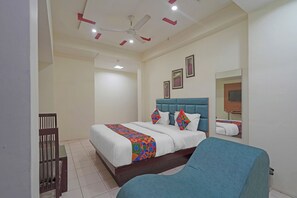 Habitación Deluxe | Sábanas de algodón egipcio, ropa de cama de alta calidad, caja fuerte