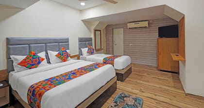 Fabhotel Rajtilak