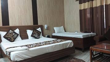 ํจ๋ฐ๋ฆฌ๋ฃธ | ์ด์งํธ์ฐ ๋ฉด ์ํธ, ๊ณ ๊ธ ์นจ๊ตฌ, ๊ฐ์ค ๋ด ๊ธ๊ณ , ๋ฌด๋ฃ WiFi