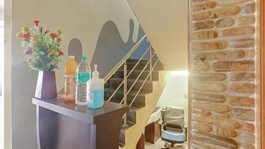 Fabhotel Blue Moon Residency