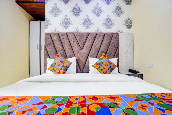 Deluxe Room | Egyptian cotton sheets, premium bedding, in-room safe, free WiFi