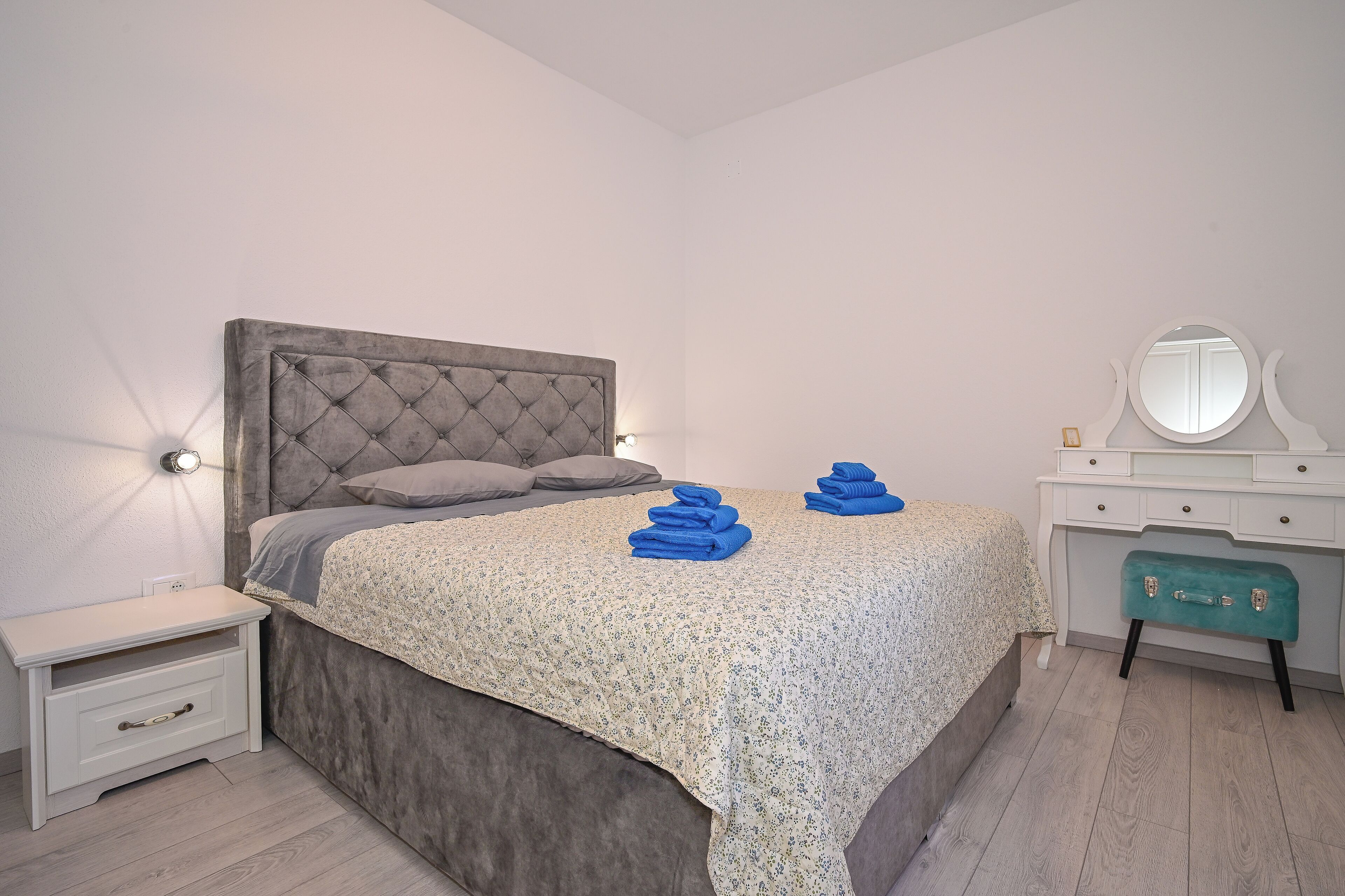 Apartment | Iron/ironing board, free WiFi, bed sheets