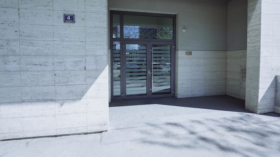 Lola Suite, One Bedroom Place With Free Parking