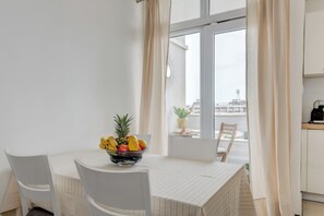 公寓 | 起居区 | 电视