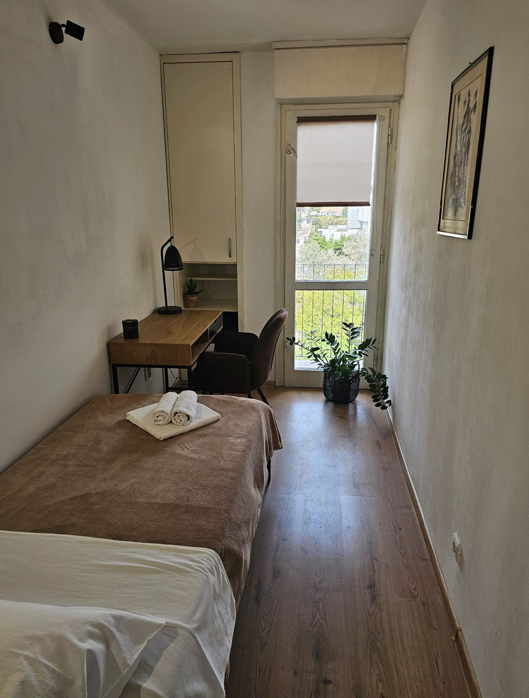 Departamento | Escritorio y wifi gratis 