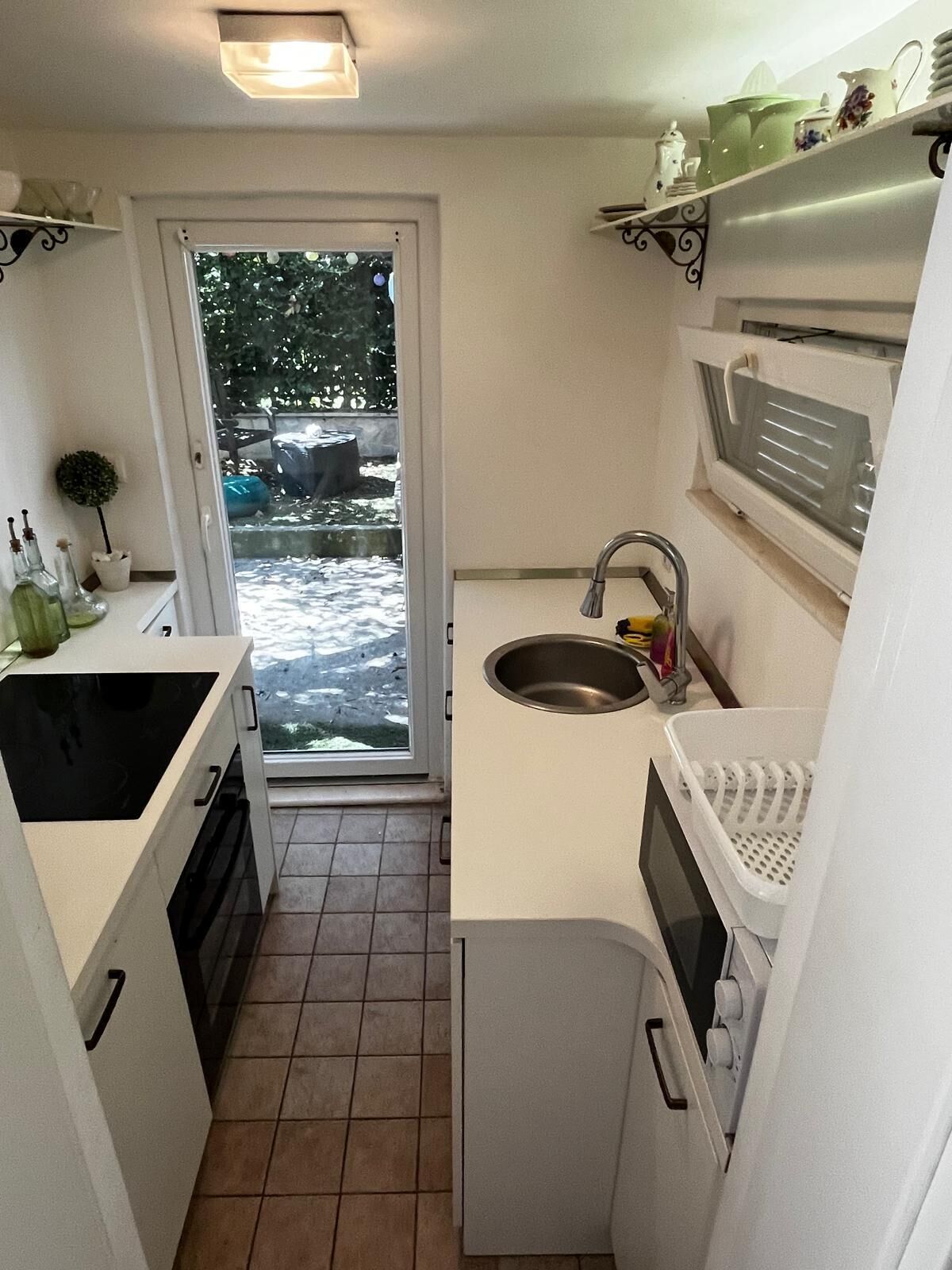 Studio | Private kitchen | Electric kettle