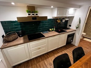 Apartment | Private kitchen | Electric kettle