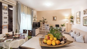 Interior - Arca, Apartment With Sea View And Free Parking (Podstrana)