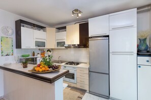 Apartment | Private kitchen