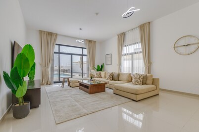 Luxury Villa with Panoramic Sea and Mountain Views and Private Pool