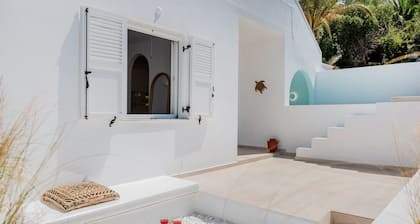 Cycladic Retreat with Olive Garden, 5 Minutes from the Beach