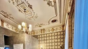 Deluxe Triple Room - Nizami Boutique Hotel (Baku)