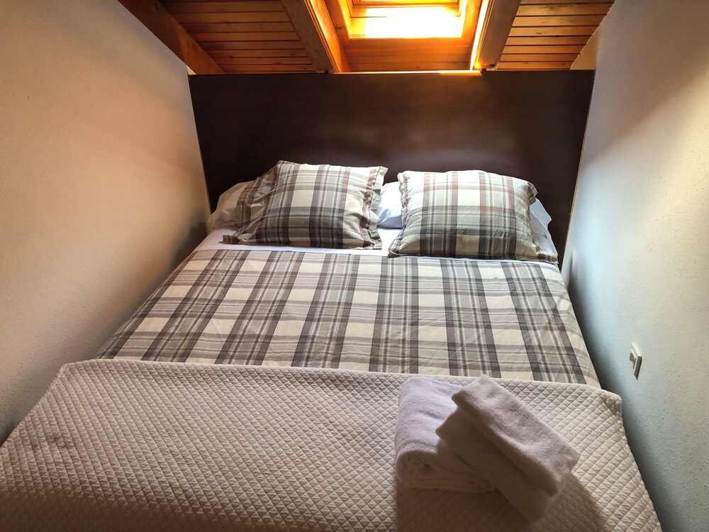 Photo inspiration: Visual Reference: Cozy Penthouse In The Center Of Benasque Benasque