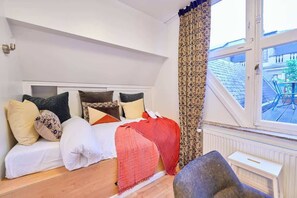 2 bedrooms, iron/ironing board, travel crib, WiFi