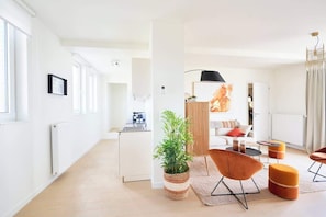 TV, offices