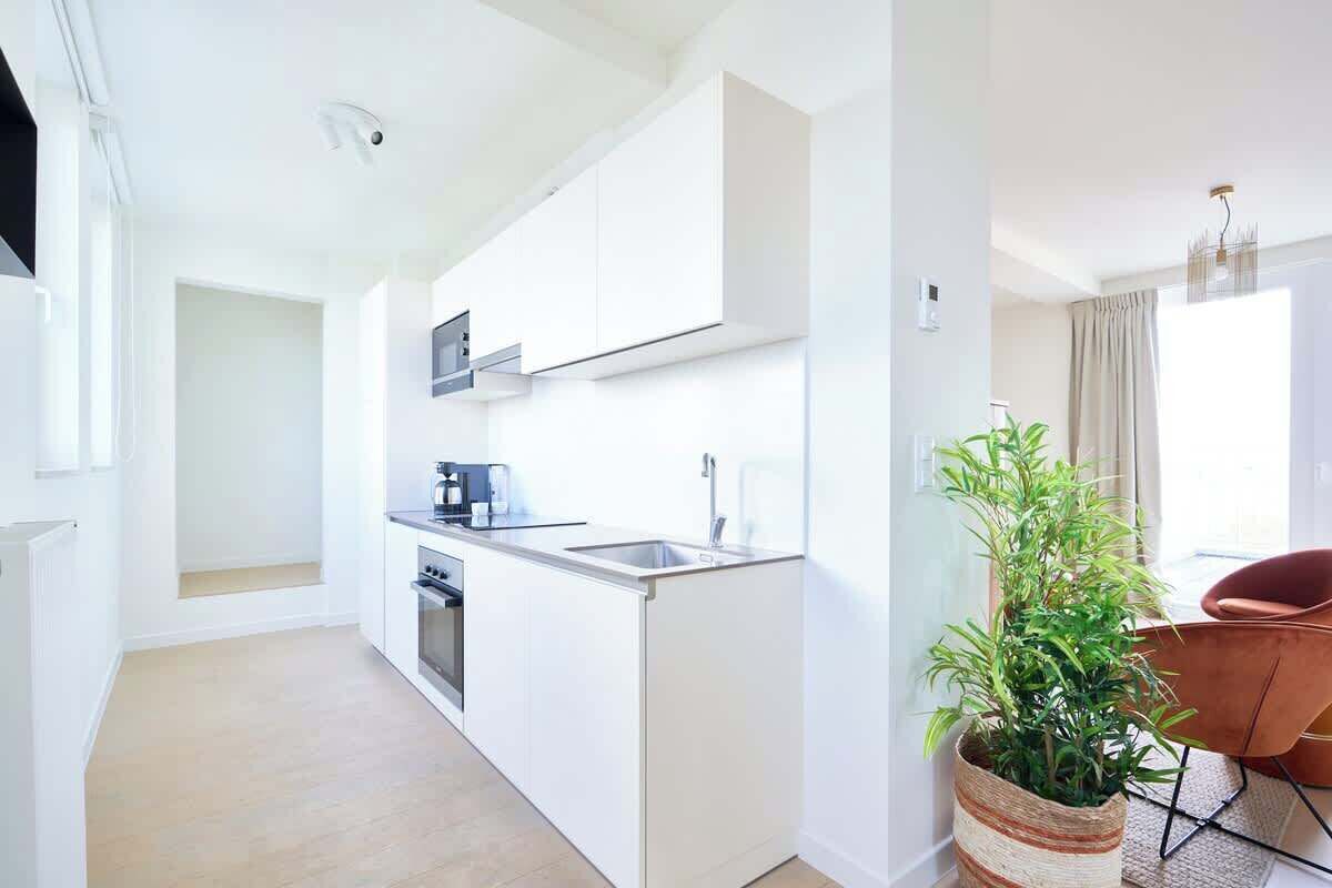 Réfrigérateur, four, plaque de cuisson, lave-vaisselle