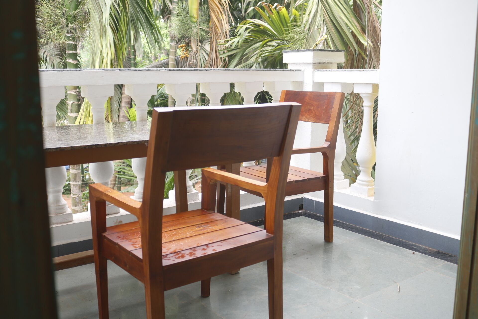 Deluxe Double Room, Garden View | Desk, free WiFi