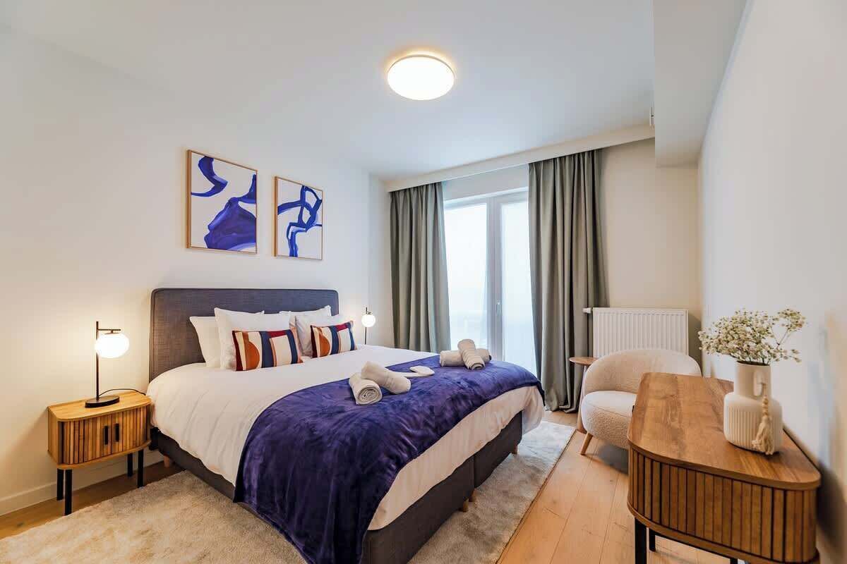 3 bedrooms, iron/ironing board, travel crib, WiFi