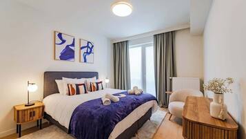 3 bedrooms, iron/ironing board, travel crib, WiFi