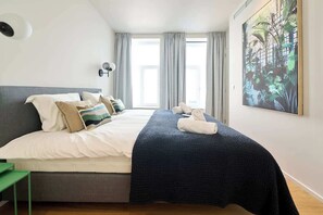 1 slaapkamer, een strijkplank/strijkijzer, reisbedje, wifi