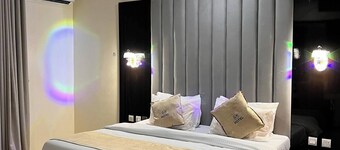 金犀牛酒店