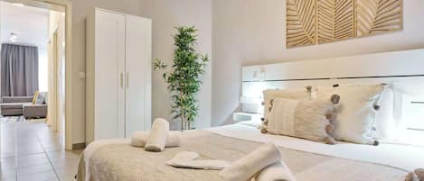 1 غرفة نوم ومكواة/لوح كي وسرير سفر وواي فاي