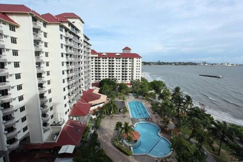 2 BEDROOM PORT DICKSON SEAVIEW