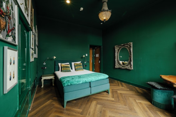 Cozy Room | Värdeförvaringsskåp på rummet och gratis wi-fi