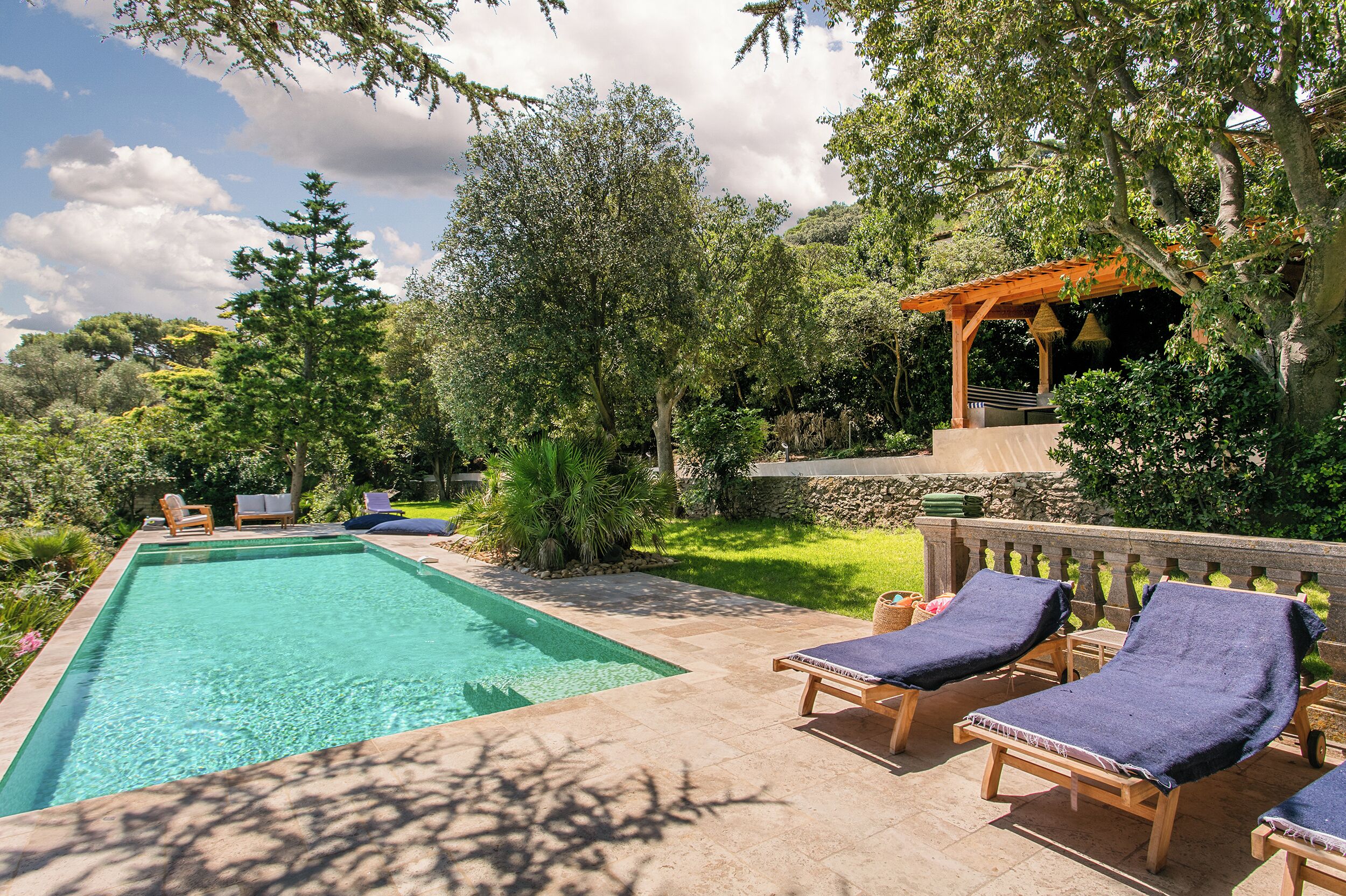 Piscine extérieure, piscine chauffée