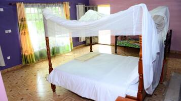 Bungalow Keluarga, balkon, pemandangan kebun | Wi-Fi gratis dan seprai linen