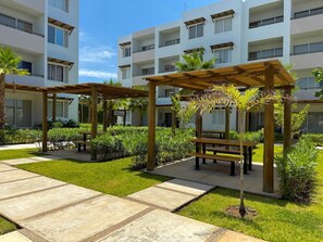 Outdoor dining - Bonito Depa Cerca de la Playa By GPS Rentas (Mazatlan)